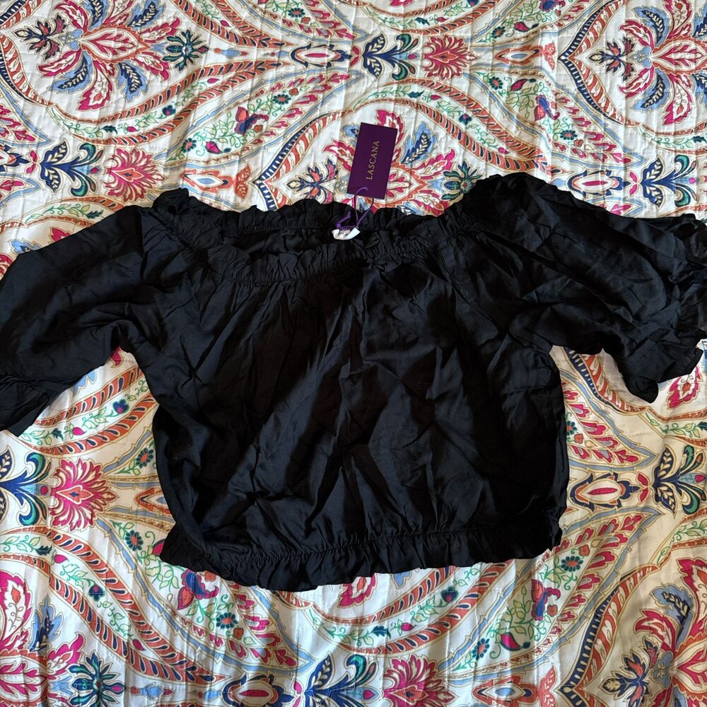 Black off shoulder blouse  cropped